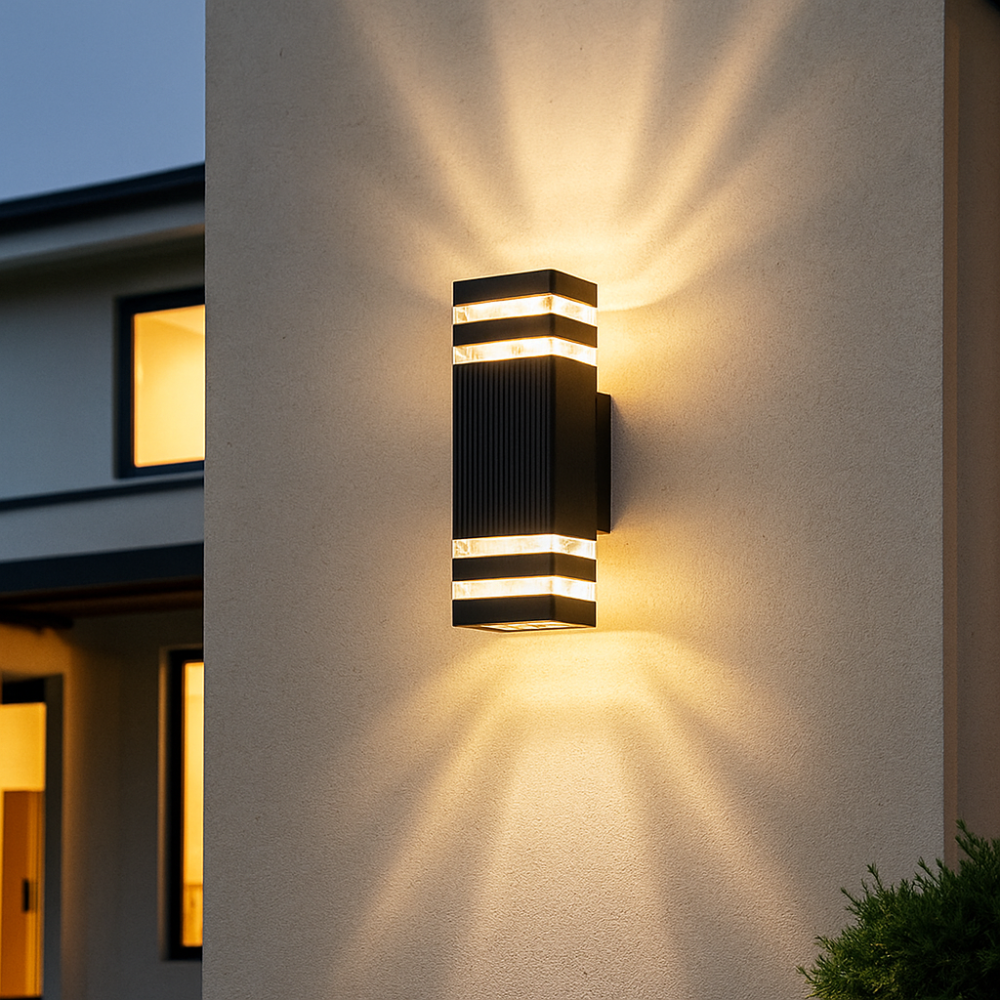 Outdoor Wall Sconce E27 Socket Weatherproof Black Finish Dual-Beam Up-Down Lighting for Entryways Patios Garden Facades Exterior Home