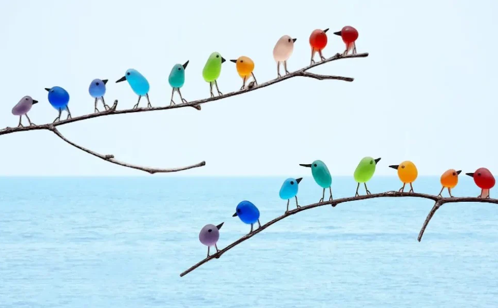 Handcrafted Ocean Glass Bird Wall Art with Driftwood for Coastal Home Decor, Beach House Artwork, Nautical Wall Hangings