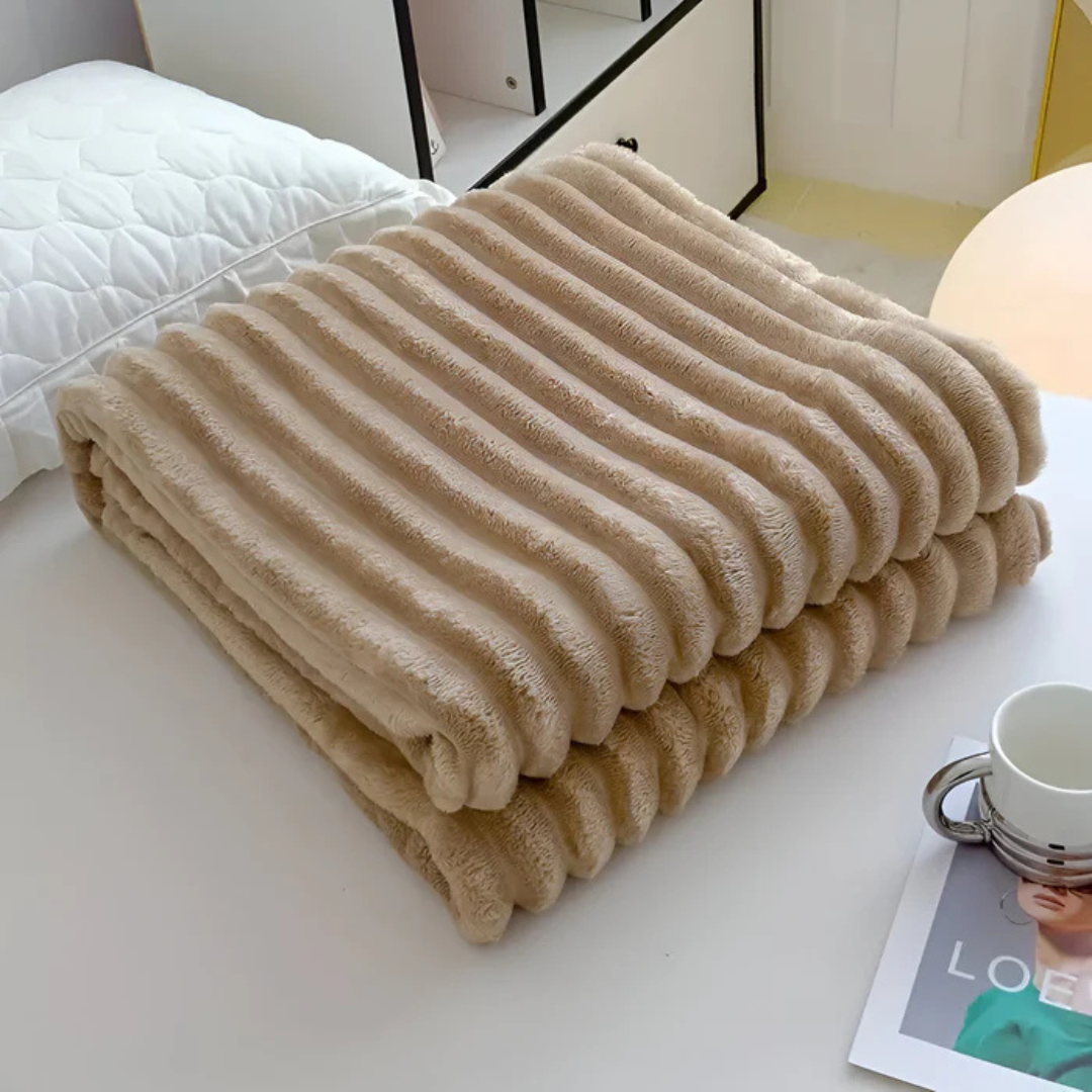 Cera Luxury Fleece Throw Blanket – Super Soft Plush Plaid for Cozy Comfort