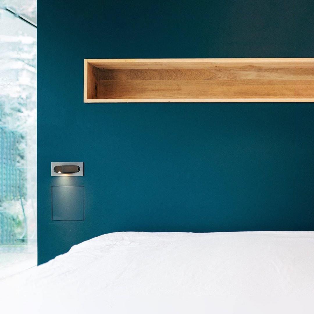 Adjustable LED Bedside Reading Light Wall Mount with Push Button Control – Space-Saving Swing Arm Design in Multiple Finishes