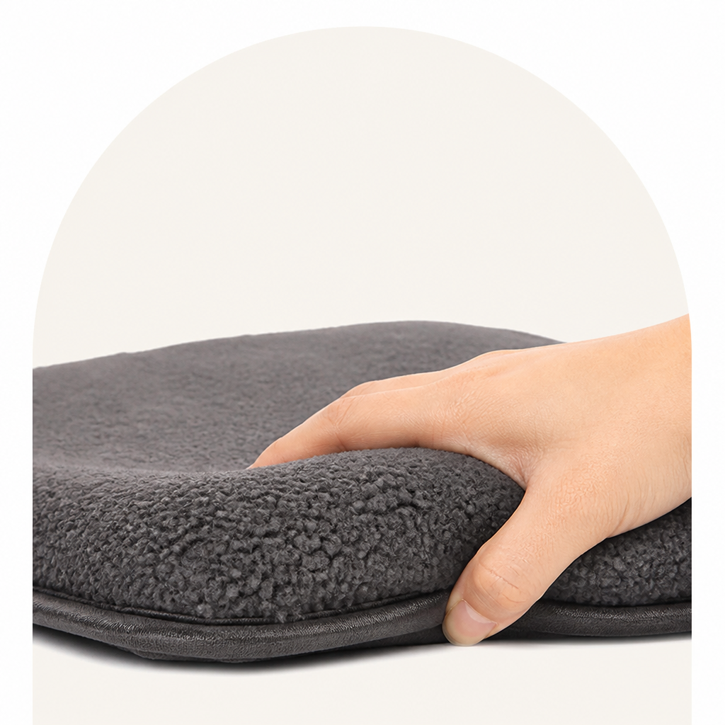 Ortekor Self-Warming Lambswool Non-Slip Pet Mat