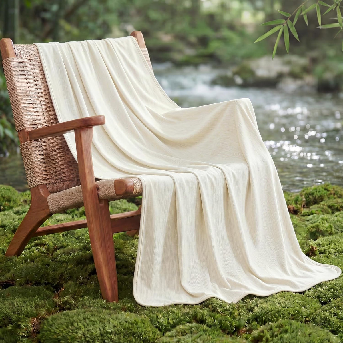 Cozy Comfort | Summer Cooling Blanket for Hot Sleepers with Bamboo Rayon | Lightweight Throw for Travel and Outdoor Use