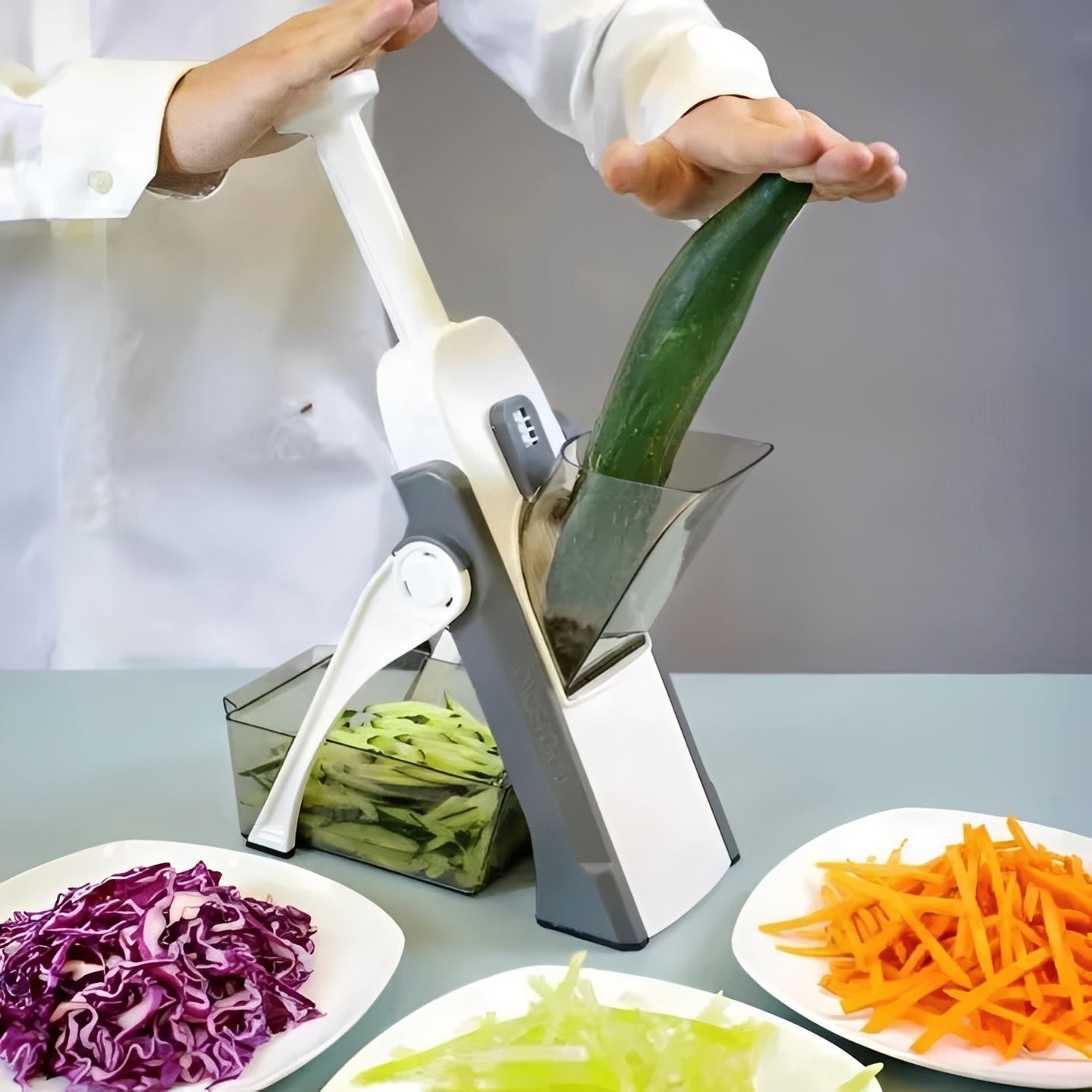 Easy Use Veggie Chopper with Container