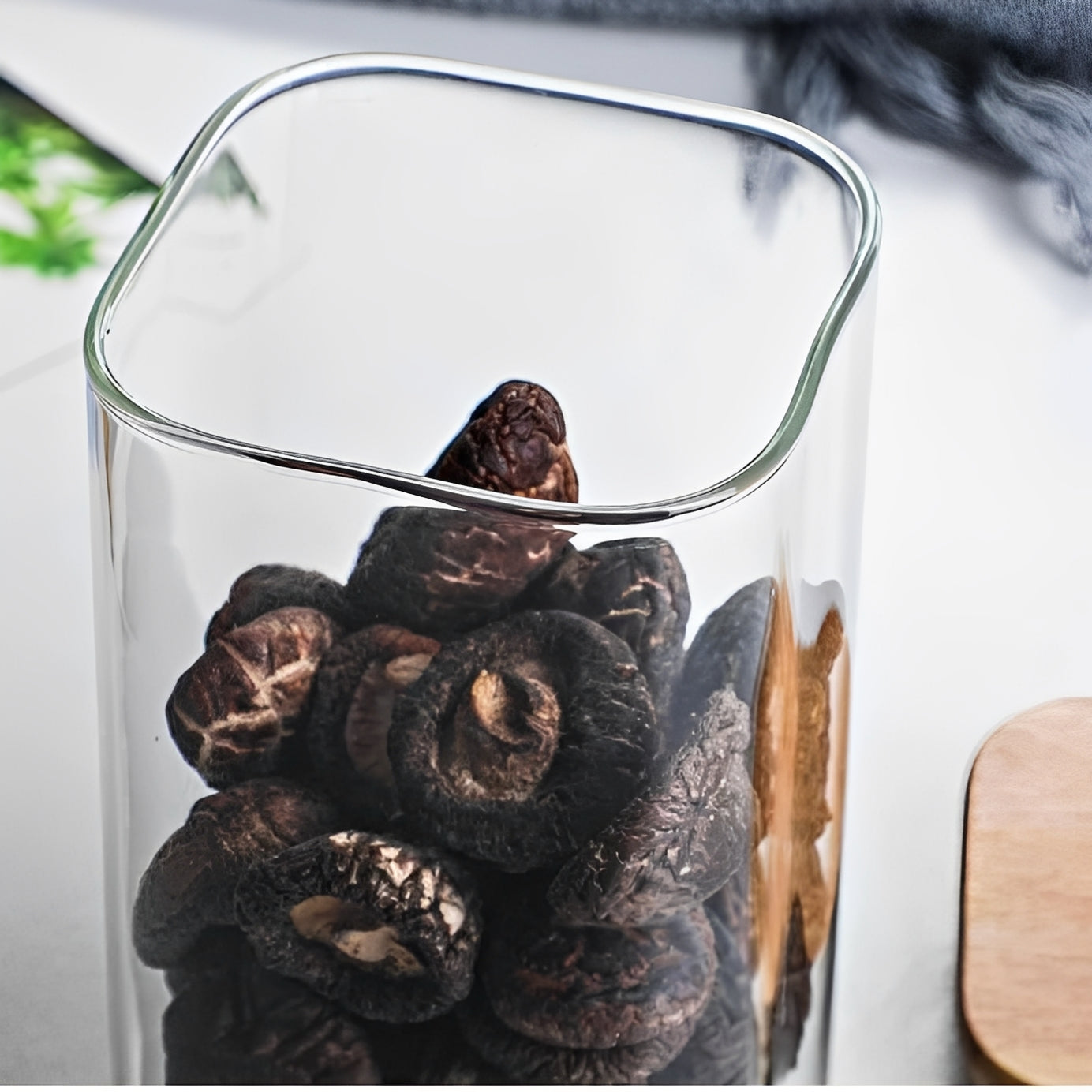 Clear Glass Container with Wooden Top, Simple Style