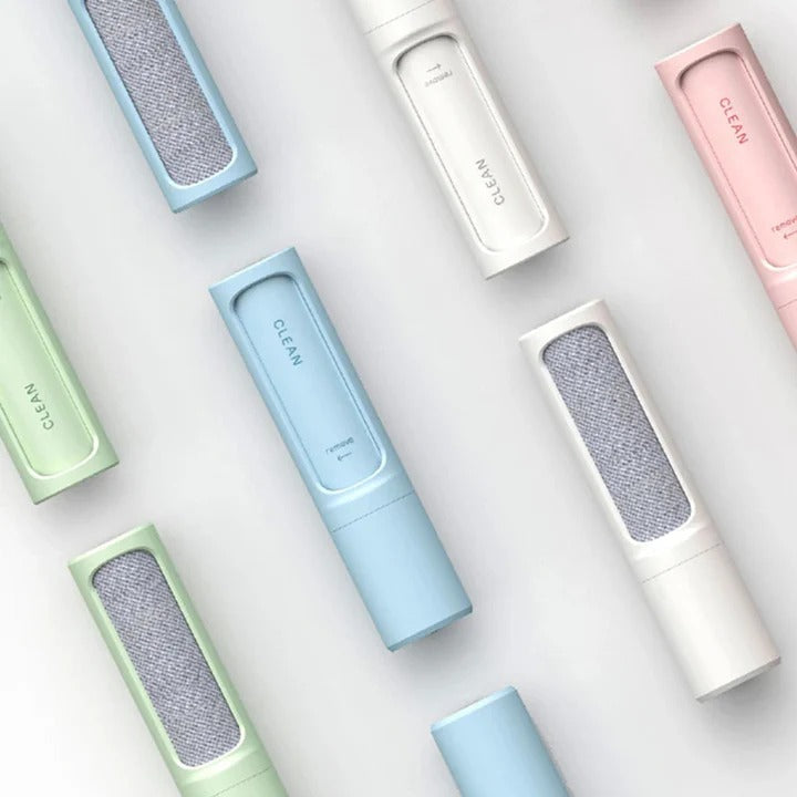 Compact Pet Hair Remover for Clothes and Furniture