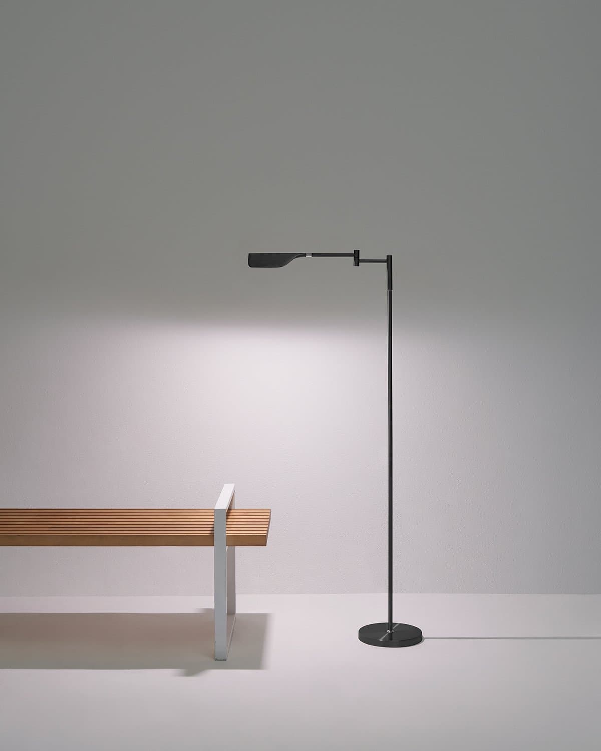 Touch-Dimming Metal Standing Lamp 53 in Tall with Integrated LED for Bedroom Living Room Reading Nook Organic Leaf Shape Warm 3000K Lighting