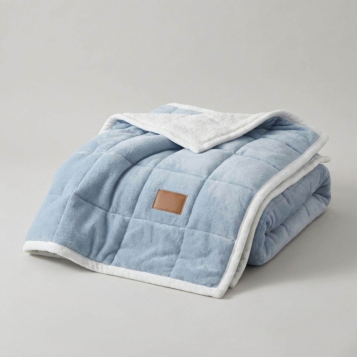 FROSTLAYER – Three-Layer Blanket for Serious Winter Warmth