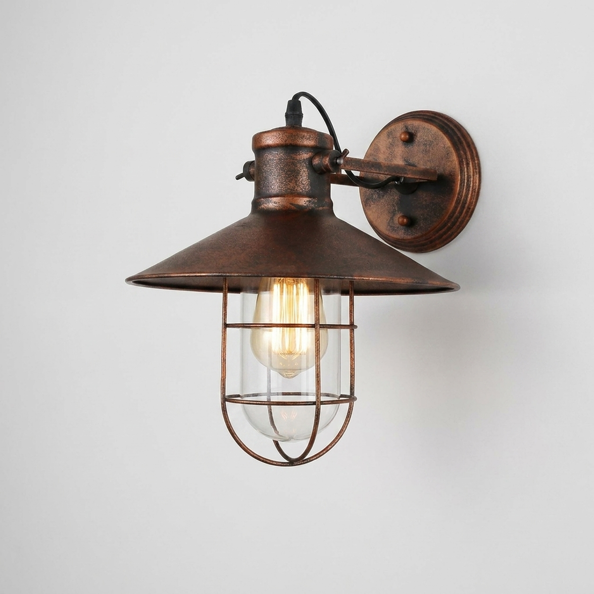FRAMEHALO – Wall Sconce for Refined Decorative Lighting