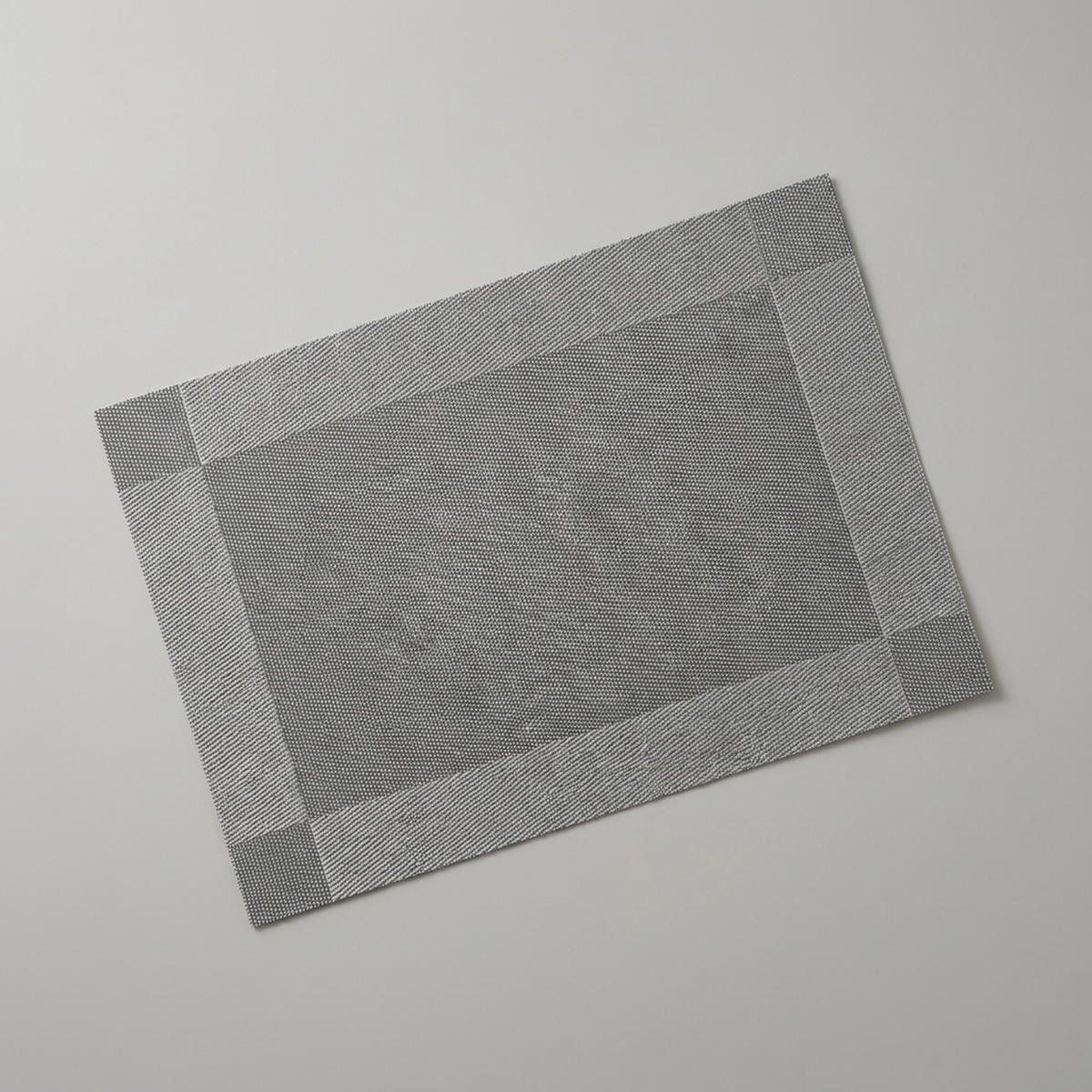 DINEBELLE – Woven Placemats for Elegant Table Styling
