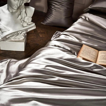Silk Bedding Set 4 Piece, Mulberry Silk Duvet Cover Set with Pillow Covers, Hypoallergenic Silk Bed Sheets for Hair