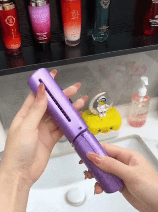 2-in-1 Hair Brush and Straightener – Travel-Friendly Styling Tool