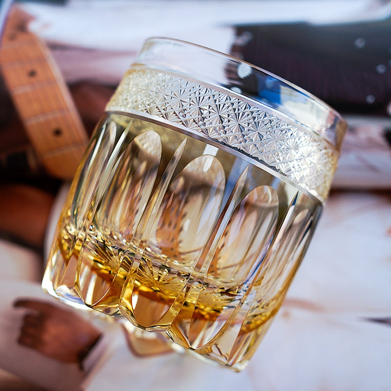 Hand-Cut Crystal Whisky Glass with Starburst Pattern, Gift-Boxed Japanese Tumbler for Spirits