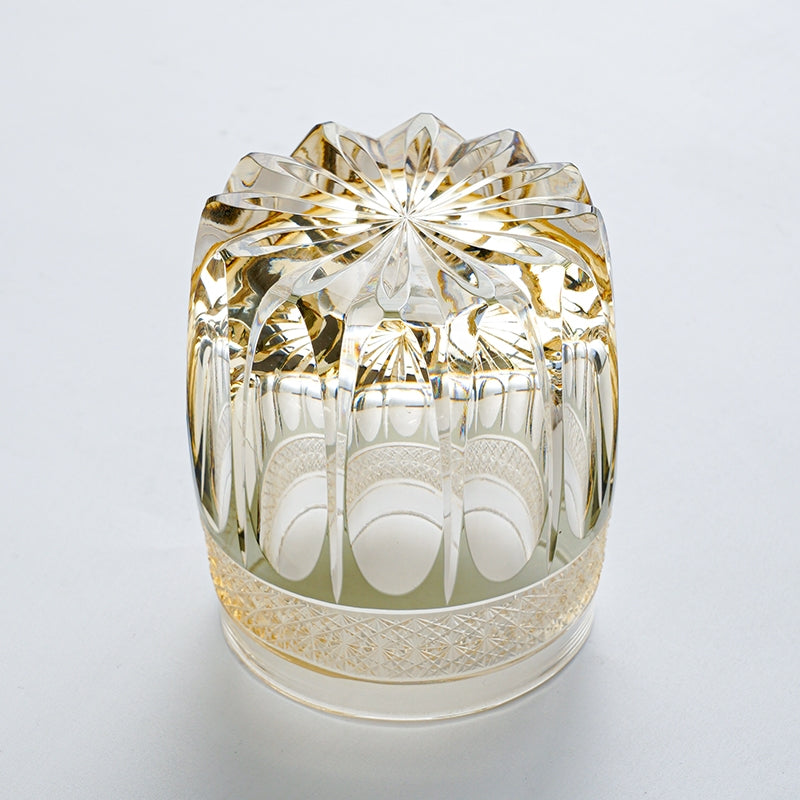 Hand-Cut Crystal Whisky Glass with Starburst Pattern, Gift-Boxed Japanese Tumbler for Spirits