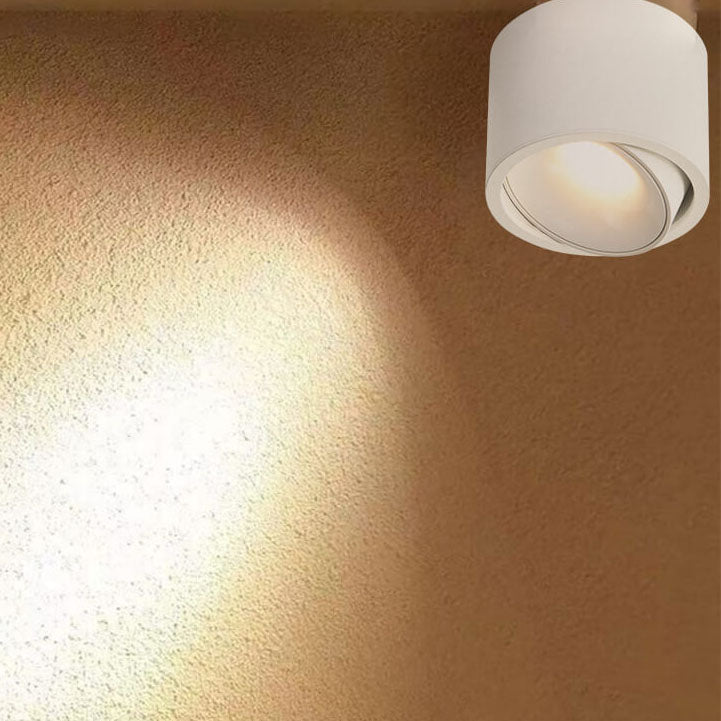 Swivel-Head LED Ceiling Spotlight in Aluminum Housing with Flush-Mount Design for Bedrooms, Kitchens & Hallways