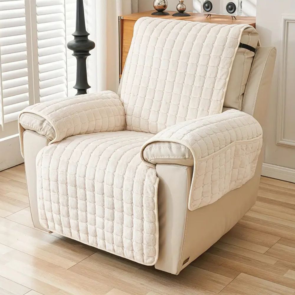 Quilted Recliner Furniture Protector with Storage Pocket – Soft Microfiber, Non-Slip, Pet-Friendly Cover for Living Room Chairs