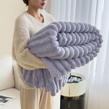 CLOUDHARE – Plush Blanket Set for Luxurious Cozy Living