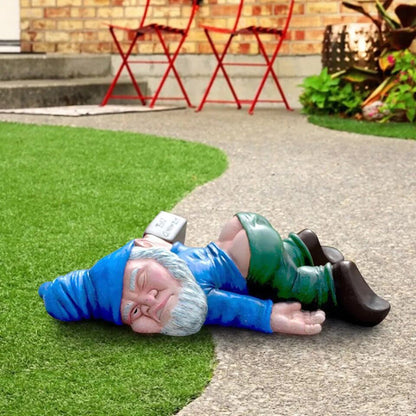 Tipsy Garden Gnome Statue with Bottle – Resin Outdoor Figurine for Yard Patio Porch – Funny Drunk Gnome Lawn Ornament Weather-Resistant