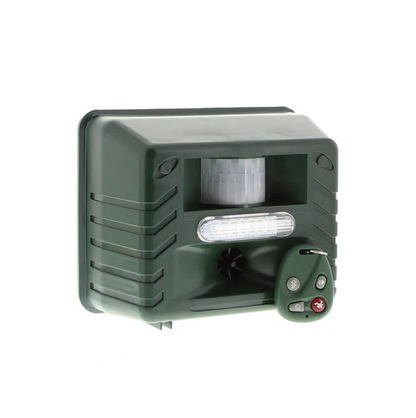 Solar-Powered Ultrasonic Wildlife Deterrent with Motion Sensor for Yards & Gardens – Harmless Pest Control Device