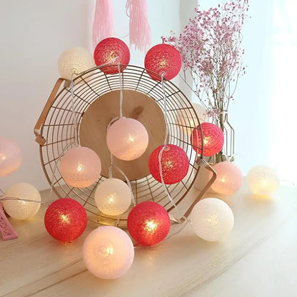 Cotton Ball String Lights LED Garland for Bedroom Living Room Nursery Party Decor USB or Battery Powered Ambient Lighting