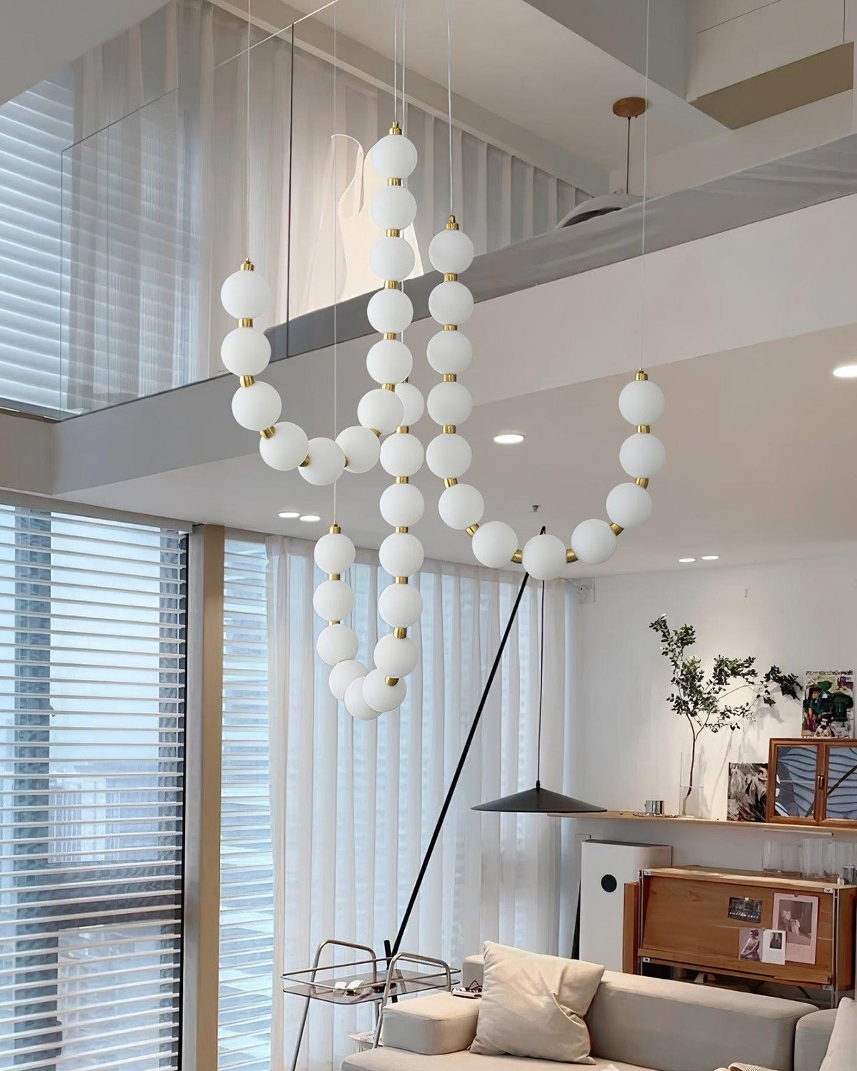 Cascading Glass Globe Pendant Light Fixture Gold White Contemporary Overhead Illumination for Breakfast Bar Eating Area Lounge 39 inch