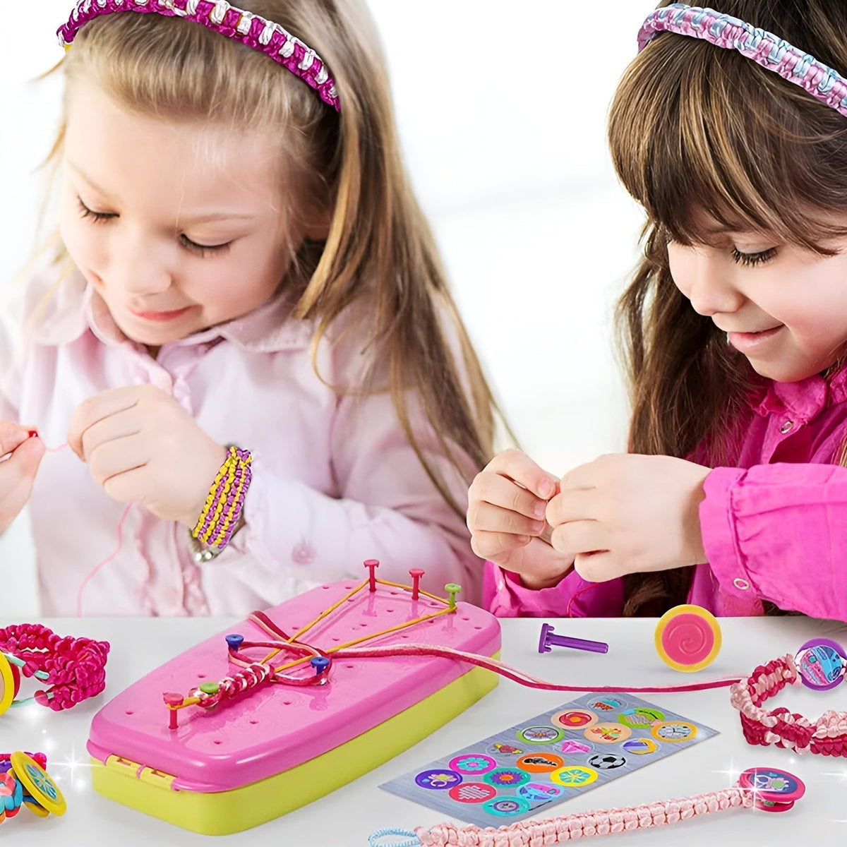 Kids' Friendship Bracelet Weaving Loom Kit – Creative Craft Set for Fine Motor Skills & Imaginative Play