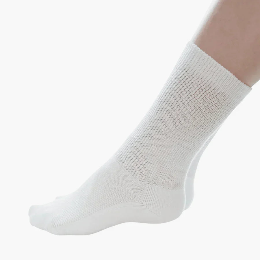 Seamless Diabetic Socks for Neuropathy & Circulation Support – Non-Binding Cushioned Foot Care