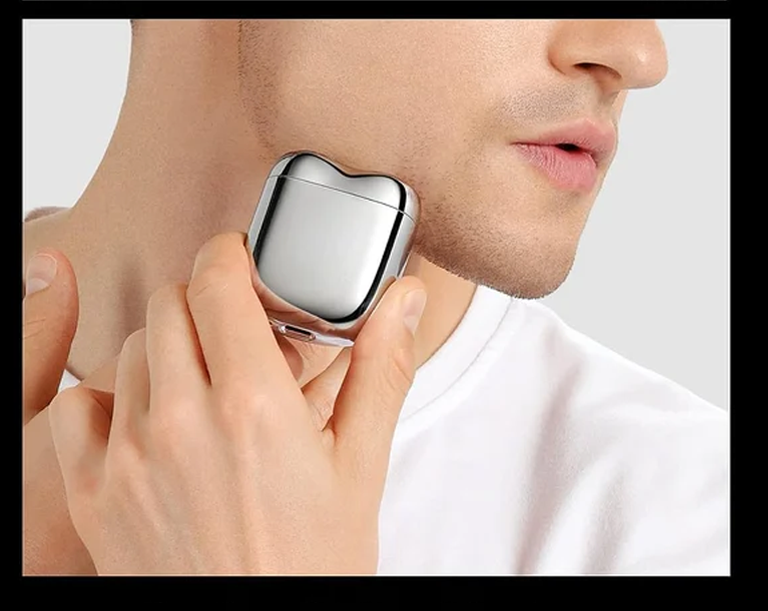 Rechargeable Waterproof Electric Shaver for Men – Travel-Size USB Charging Portable Grooming Tool for Wet & Dry Shave, Aluminum Body