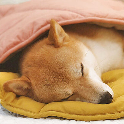 Botanical Leaf-Shaped Pet Throw Blanket - Soft Cotton-Polyester Cover for Dogs & Cats - Machine Washable Couch Protector & Floor Mat for