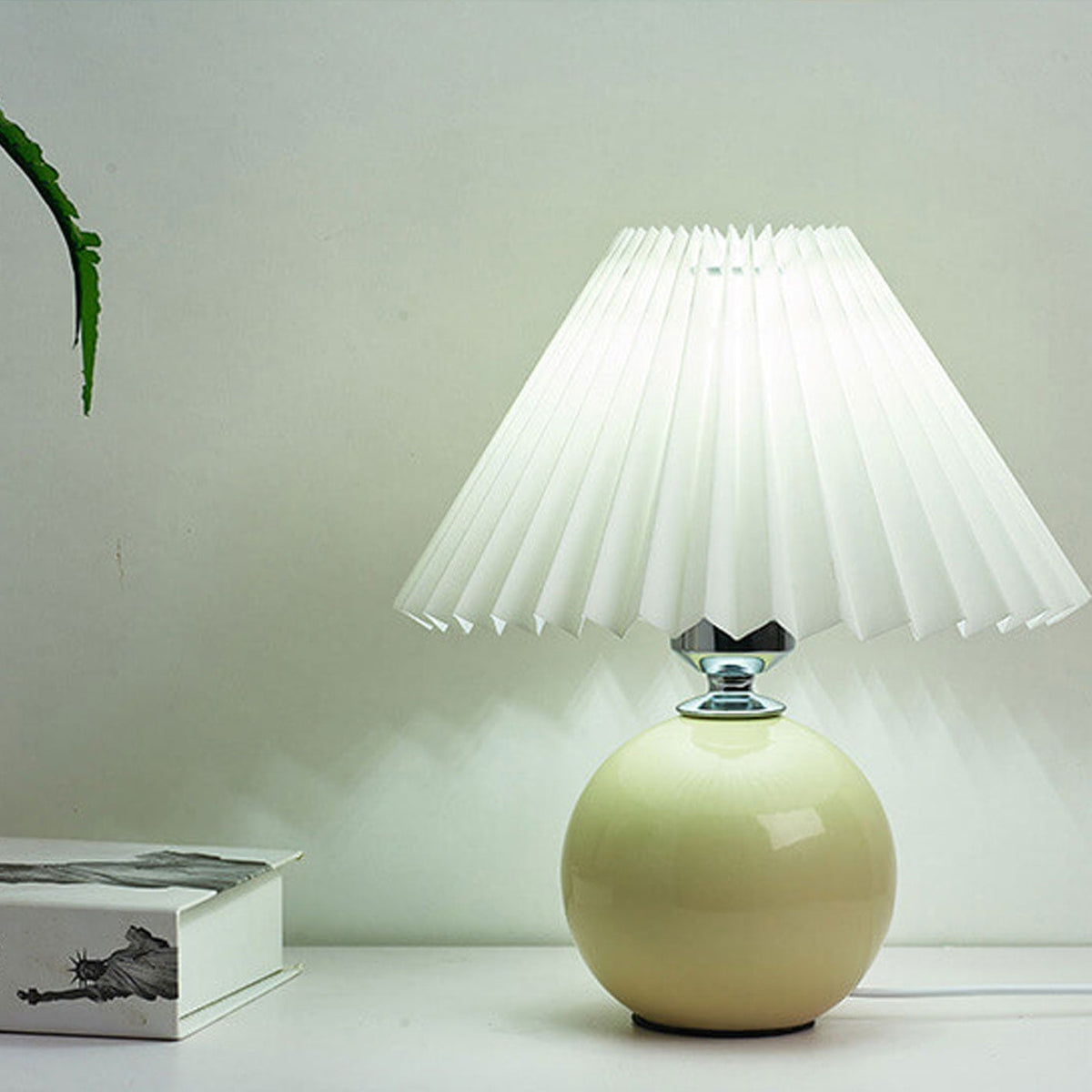 Ceramic Table Lamp with Fabric Shade – Modern Accent Lighting for Bedroom, Living Room & Home Office