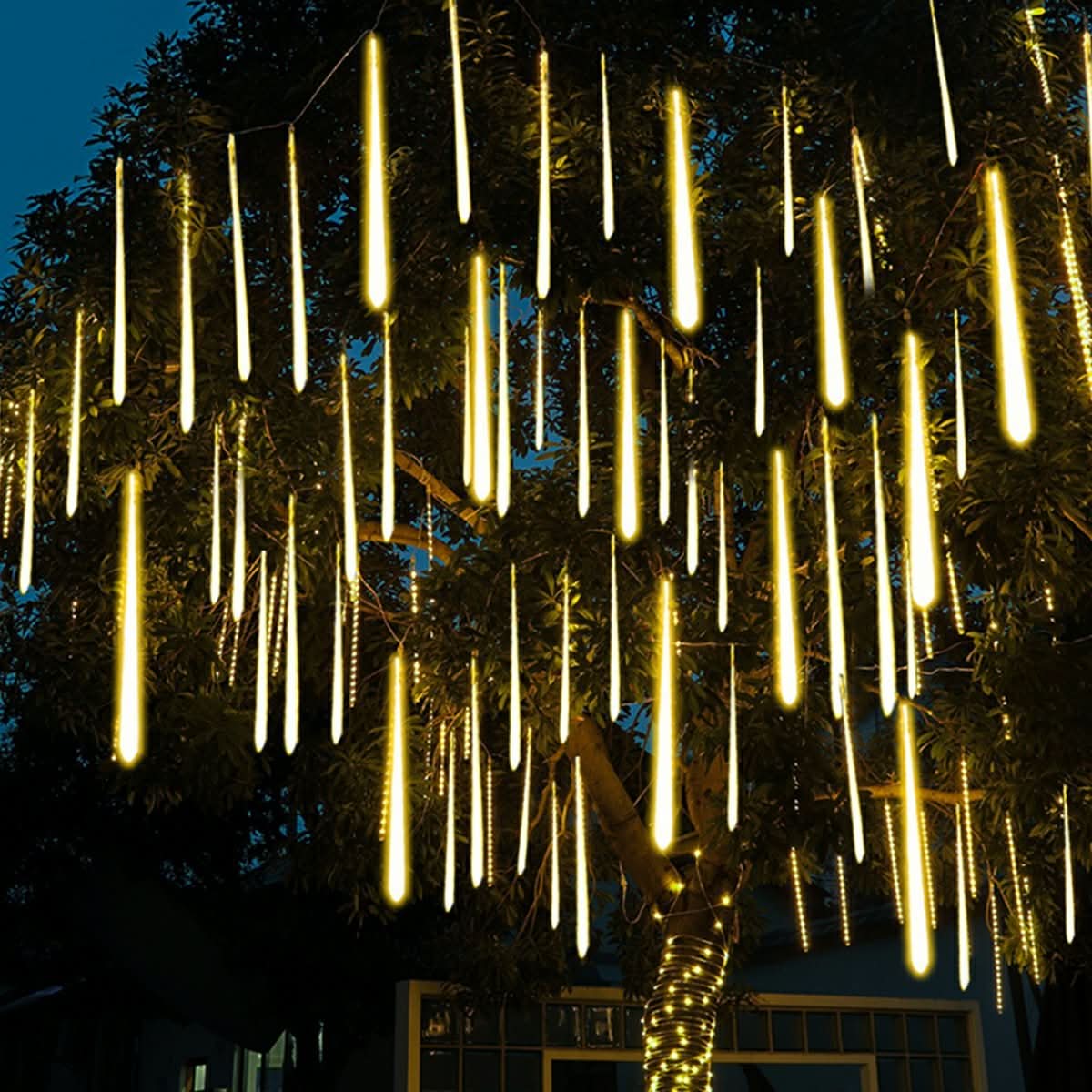 METEORLUME – Cascading Lights for Captivating Garden Nights