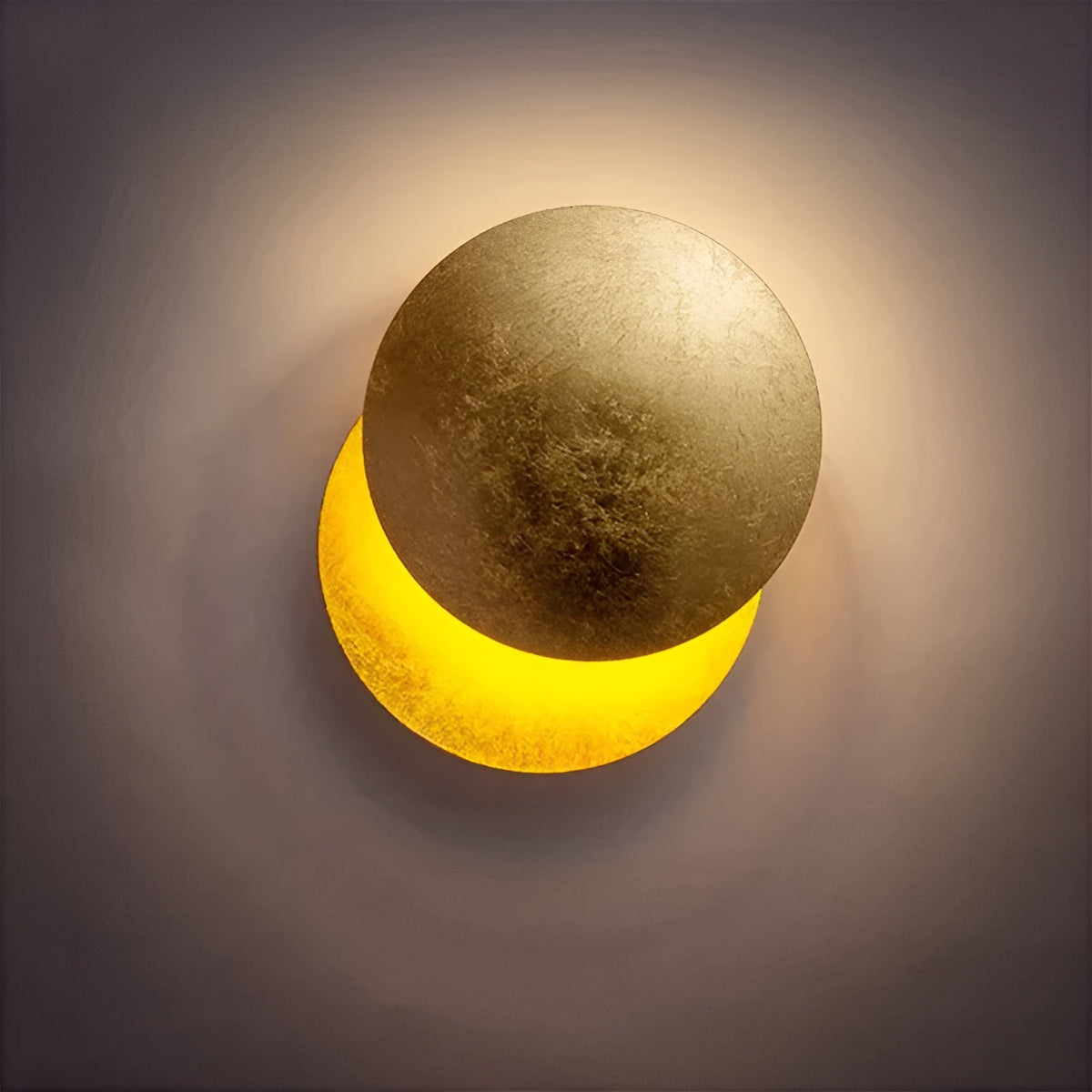 360° Rotatable LED Wall Lamp with Mood Lighting – Modern Design for Home and Office