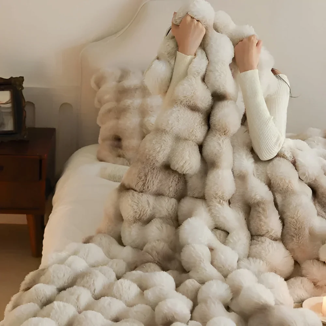 Faux Fur Throw Blanket 59 x 79 Inches Beige Polyester for Couch Bed Bedroom Soft Warm Oversized Decorative Living Room Sofa Cover