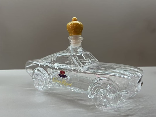 Muscle Car Glass Spirit Decanter for Whiskey, Bourbon & Liquor Display – Collectible Automotive Barware for Home Bar, Man Cave & Living Room