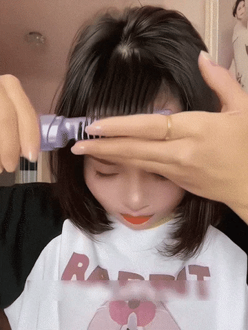 2-in-1 Hair Brush and Straightener – Travel-Friendly Styling Tool
