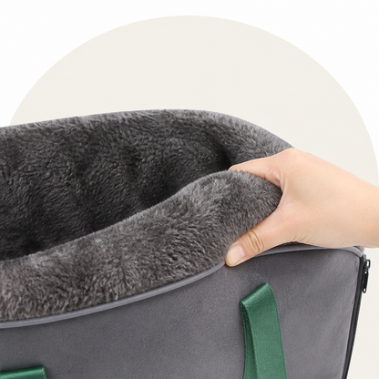 Ortekor Cushioned Nest & Durable Polyester Travel Carrier