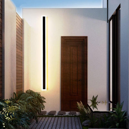Weather-Resistant LED Outdoor Wall Light with Acrylic Panel for Entryway & Patio