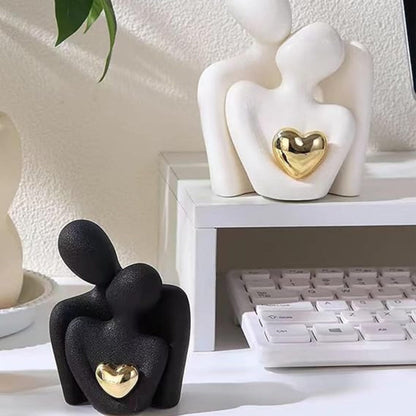 Abstract Couple Holding Heart Figurine – Modern Resin Sculpture for Home Decor, Wedding Gift, Anniversary Display – Minimalist Love Statue