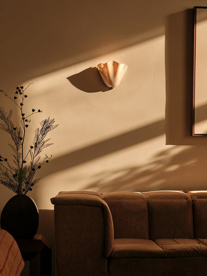 Curved Petal Glass Wall Sconce with Metal Accent for Bedroom, Hallway & Living Room – G9 LED Hardwired Modern Ambient Light Fixture