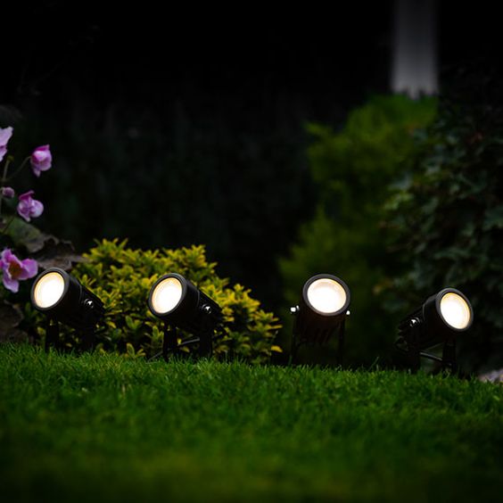 Outdoor Garden Spotlights Solar Powered 5-Pack with Ground Stakes for Pathway Landscape Yard Lighting Waterproof IP65 LED Dusk-to-Dawn Senso