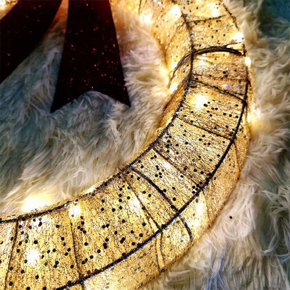 NOELSHINE – Christmas Wreath for Radiant Festive Character