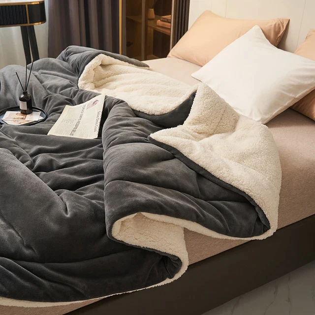 Plush Flannel Fleece Throw Blanket for Bed & Couch – Reversible Solid Color Design, Machine Washable, Double-Sided Warmth for Bedroom