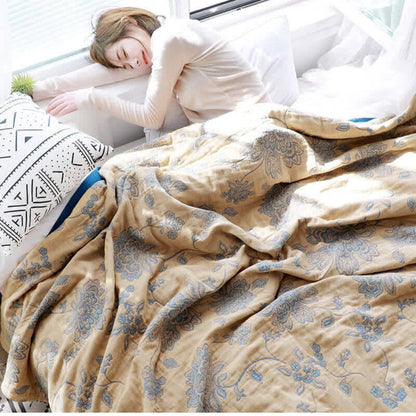 Lightweight Cotton Gauze Throw Blanket with Floral Design for Year-Round Comfort, Breathable Bedding for Bedroom, Sofa, or Guest Room