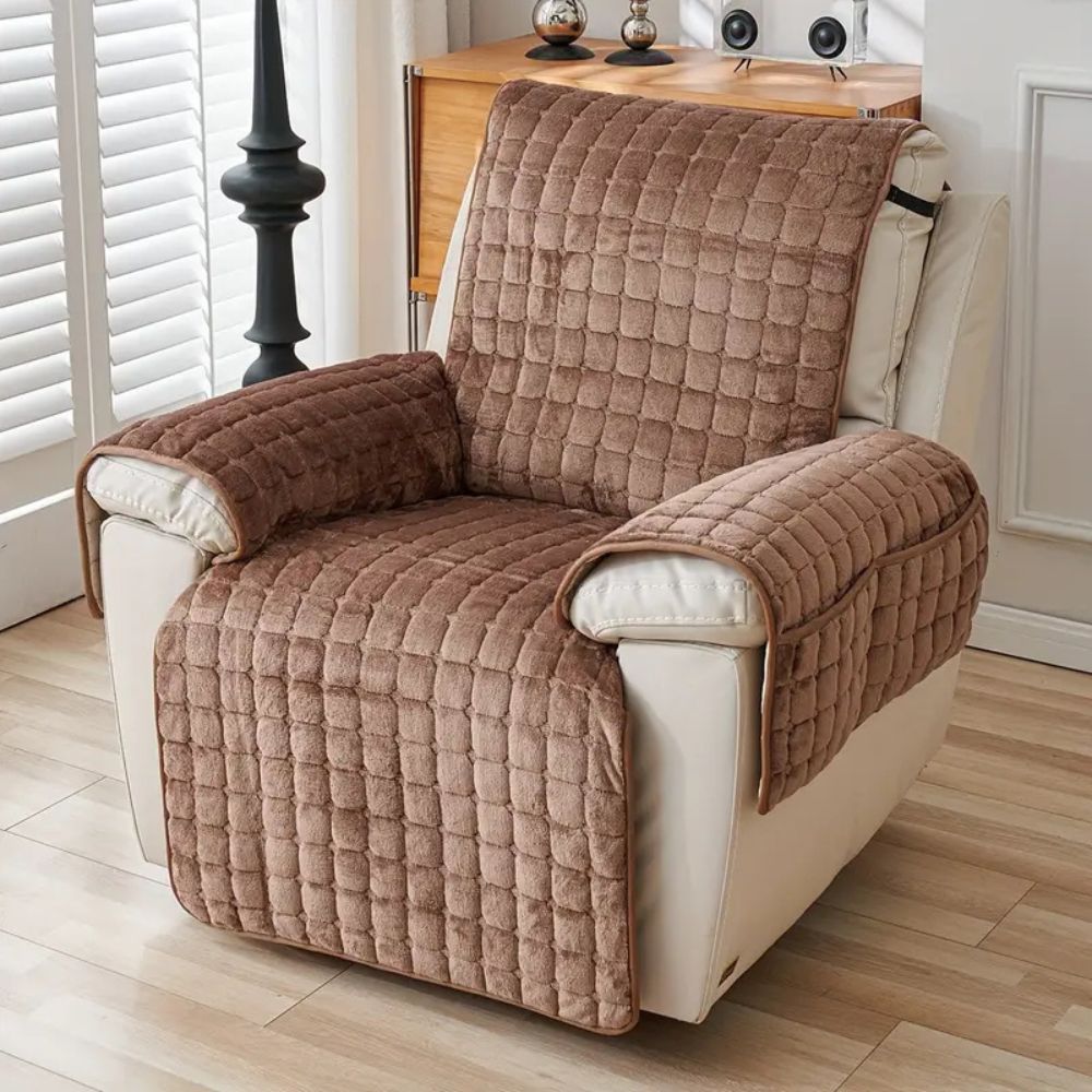 Quilted Recliner Furniture Protector with Storage Pocket – Soft Microfiber, Non-Slip, Pet-Friendly Cover for Living Room Chairs