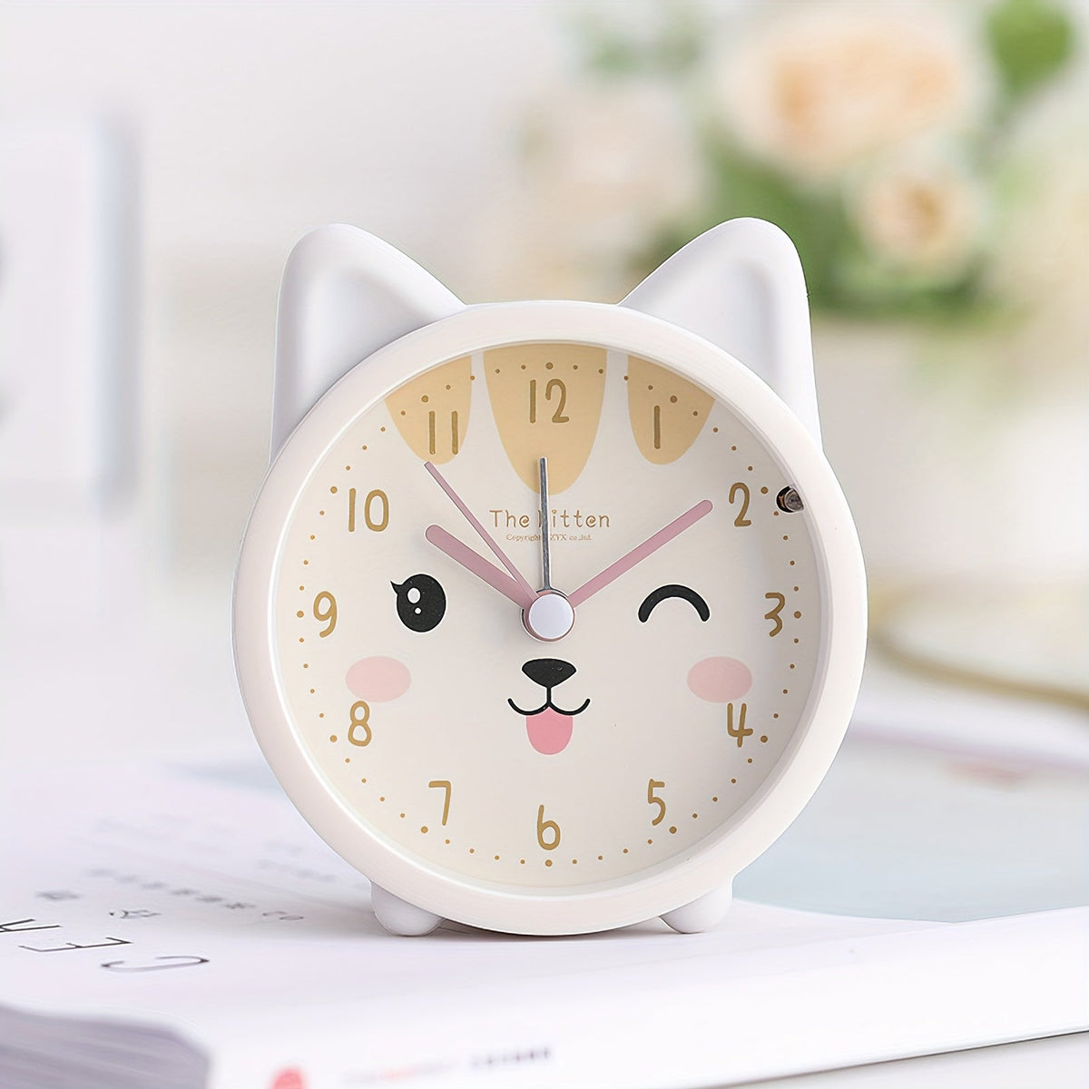 Silent Alarm Clock with Night Light for Kids – Bunny Design, No Ticking Sound, Bedside Lamp Function for Boys & Girls Bedroom