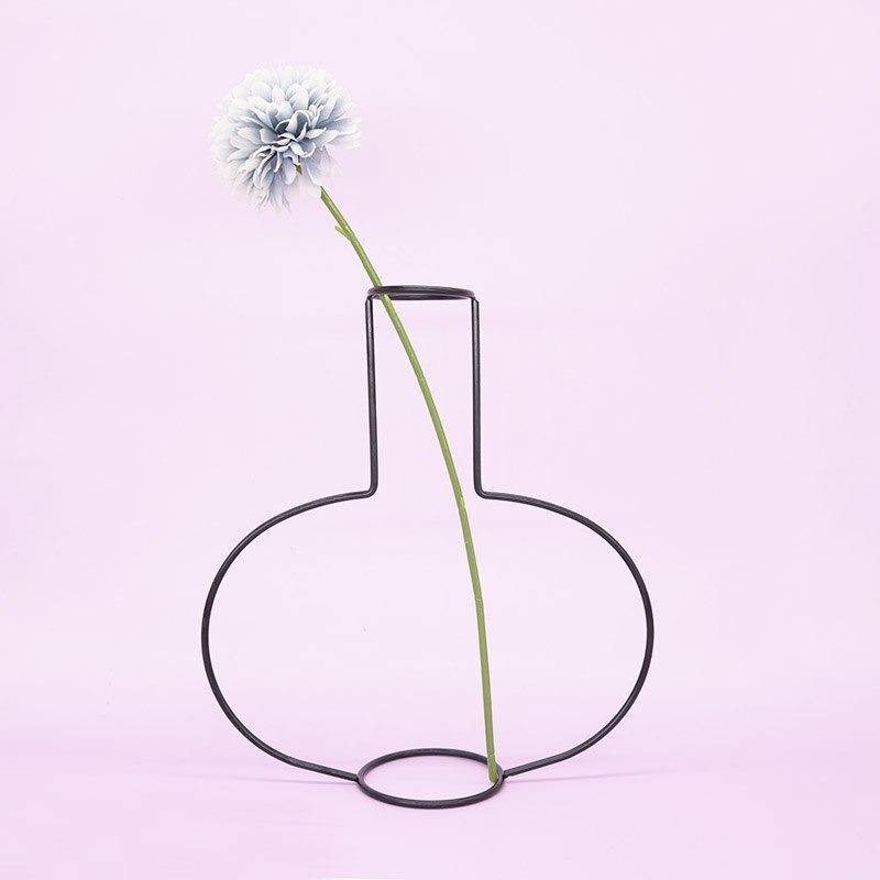 Sleek Iron Line Vase Stand