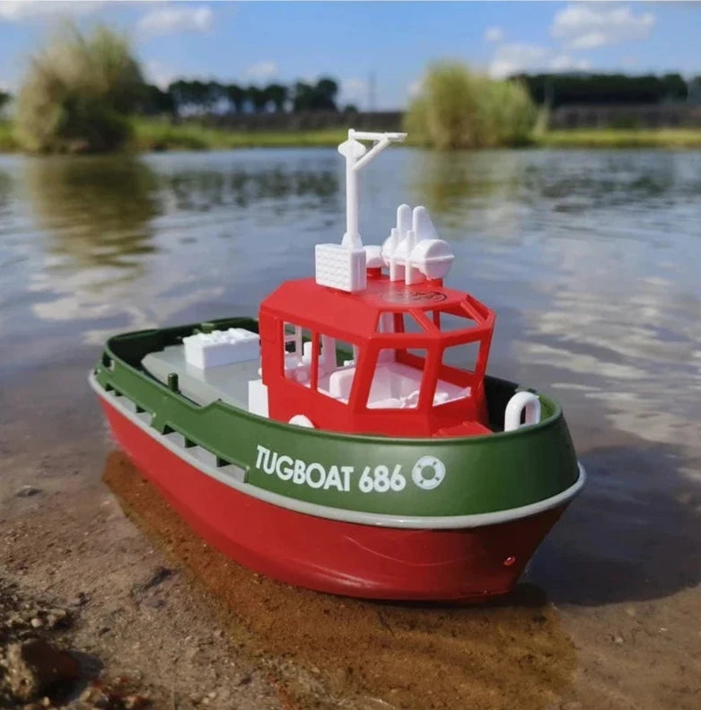 Remote Control Tugboat with Dual Motors – 164 ft Range Water RC Boat for Outdoor Pool & Lake Action