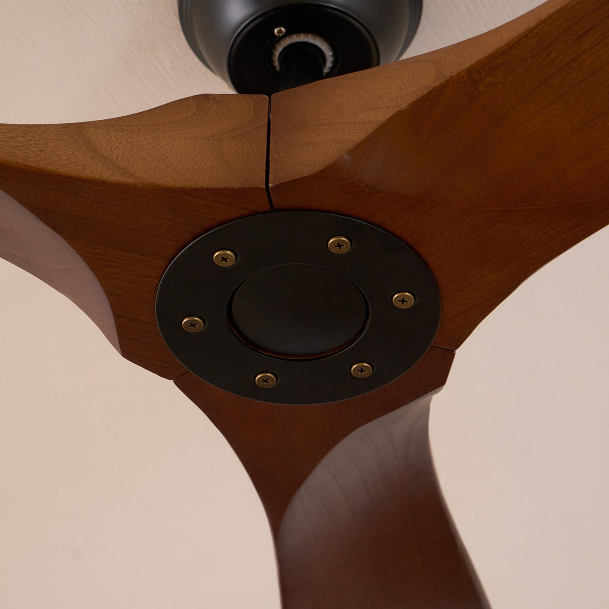 Wooden Blade Ceiling Fan with Remote 42-52 Inch 6-Speed Reversible Indoor Cooling Fan Vintage Farmhouse Style for Bedroom Living Room