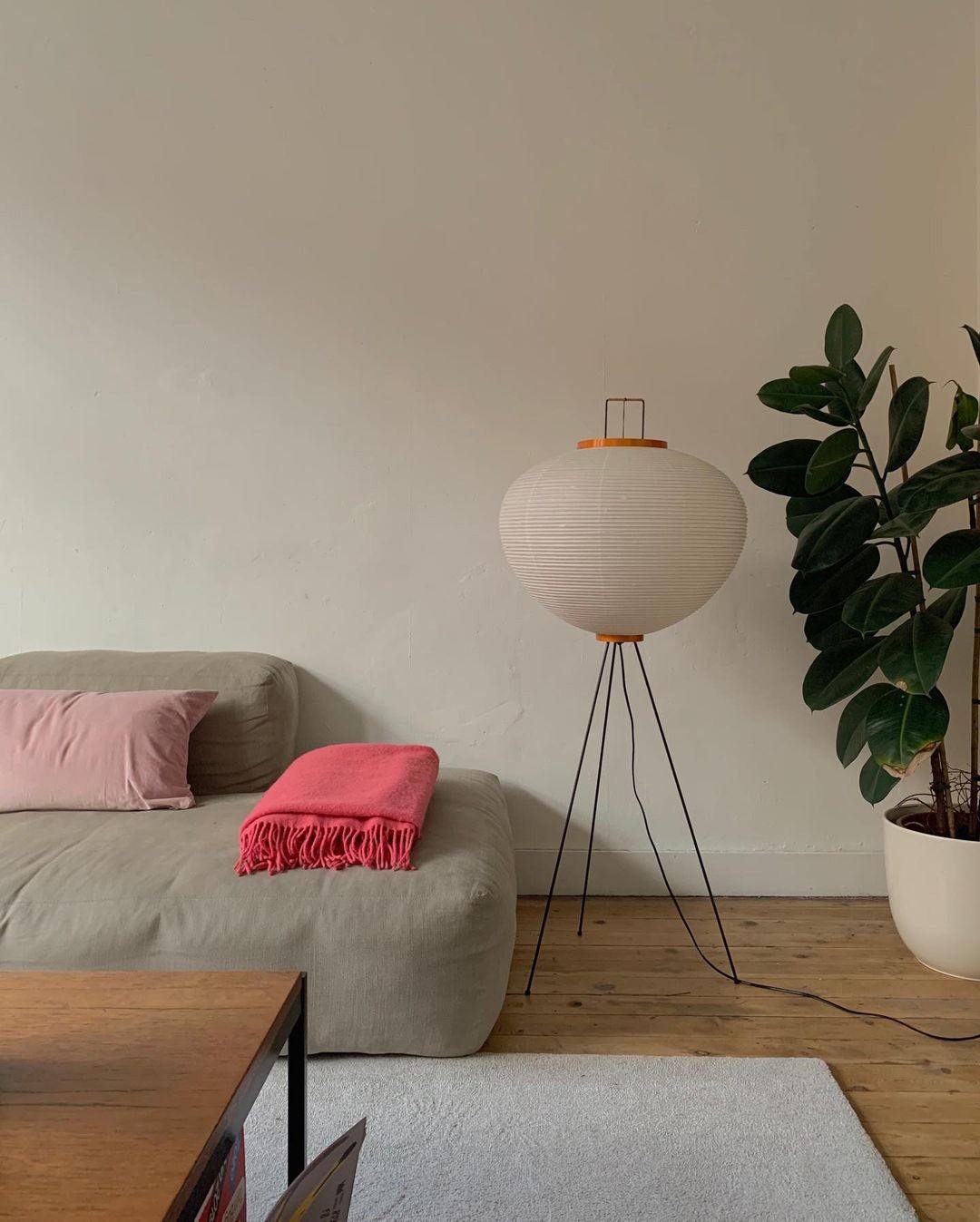 Handcrafted Paper Shade Tripod Standing Lamp 20 in White for Living Room Bedroom Reading Nook Accent Light Japandi Minimalist Decor