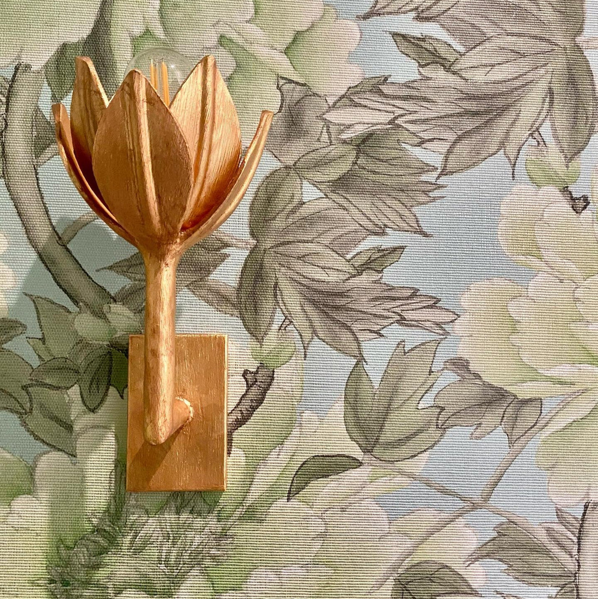 Metal Floral Sconce Three Height Choices Hardwired Accent Fixture for Entryways Bedrooms Dining Halls Modern Sculptural Form E12/E14 Base 11