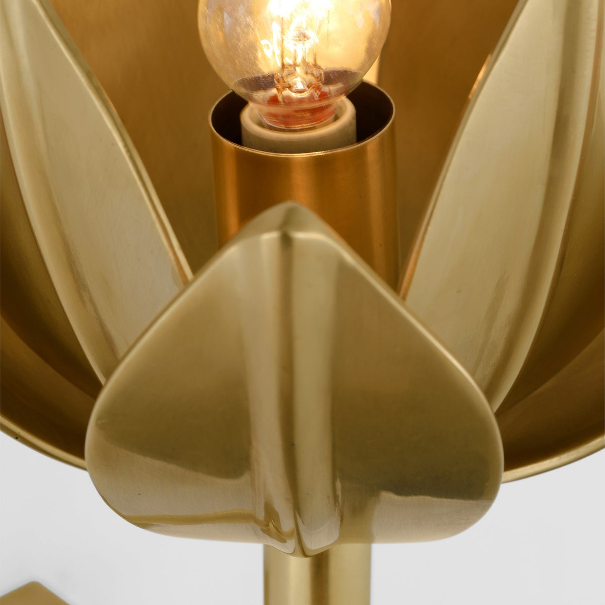 Metal Floral Sconce Three Height Choices Hardwired Accent Fixture for Entryways Bedrooms Dining Halls Modern Sculptural Form E12/E14 Base 11